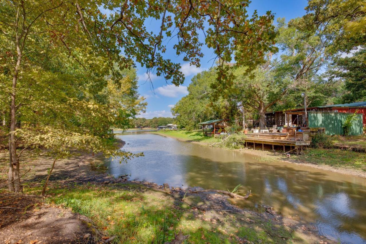 Malakoff Retreat With Hot Tub And Lake Access! Villa Exterior photo